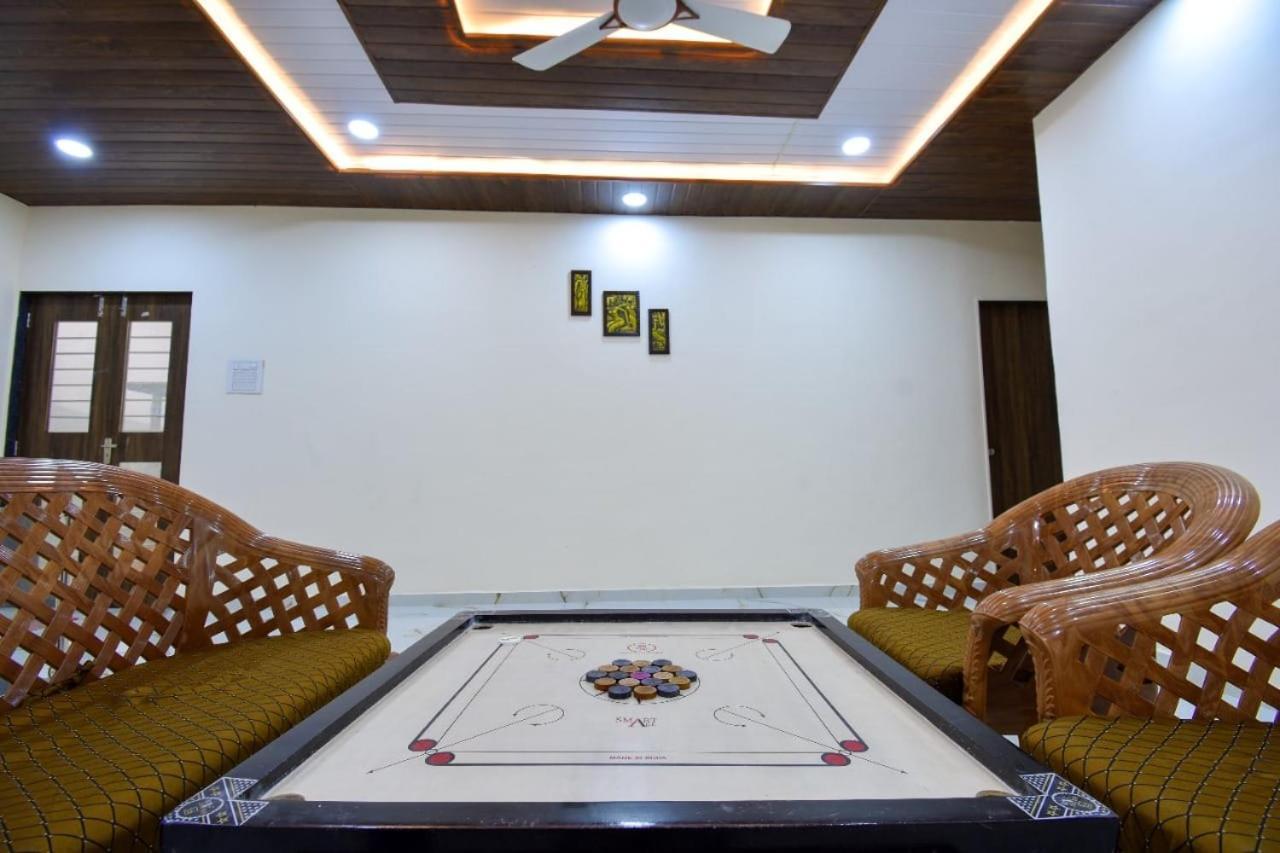 Beauty And The Beast 4Bhk Villa Лонавала Екстериор снимка